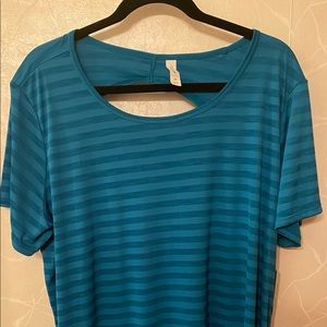 Ideology Top,Keyhole Back, 2X,Jade Vine Color